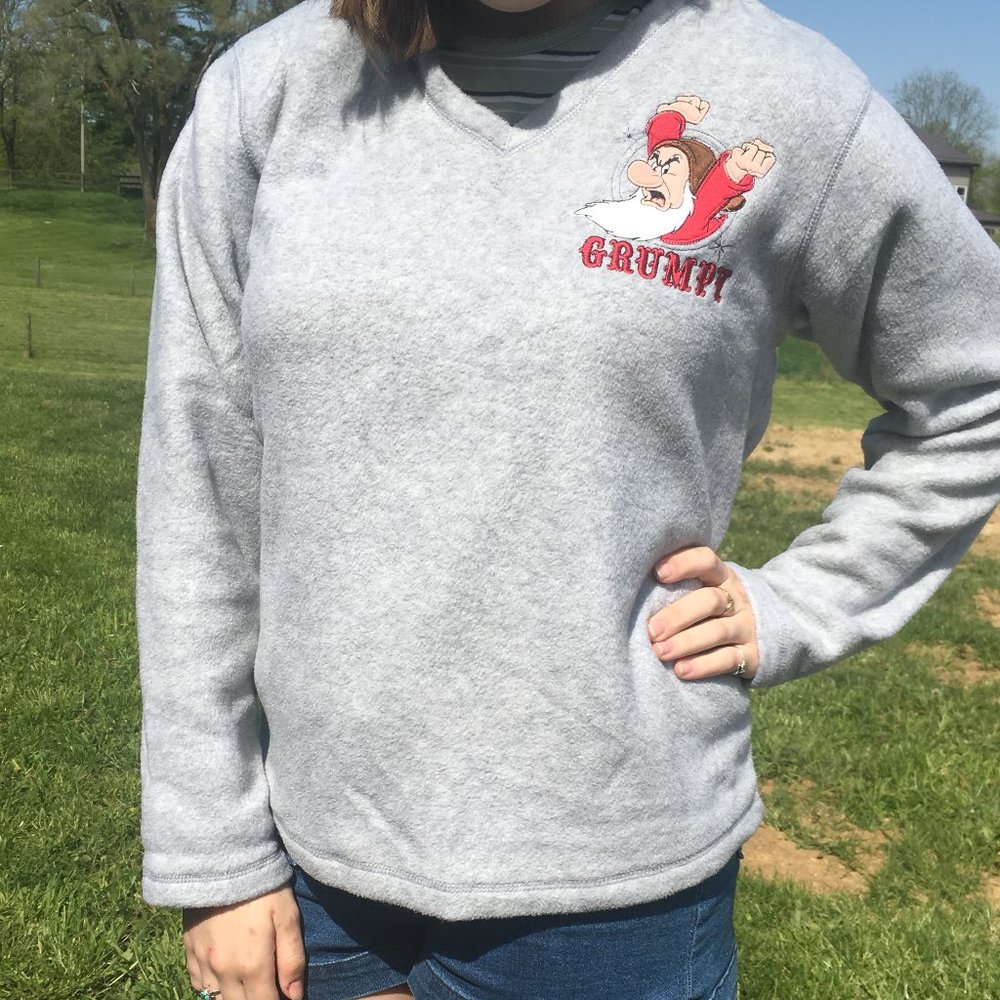 Grumpy Fleece V-neck